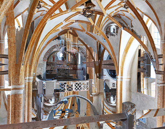 Im Tollhaus herrscht Ordnung, 2023, C-Print, 60 x 80 cm